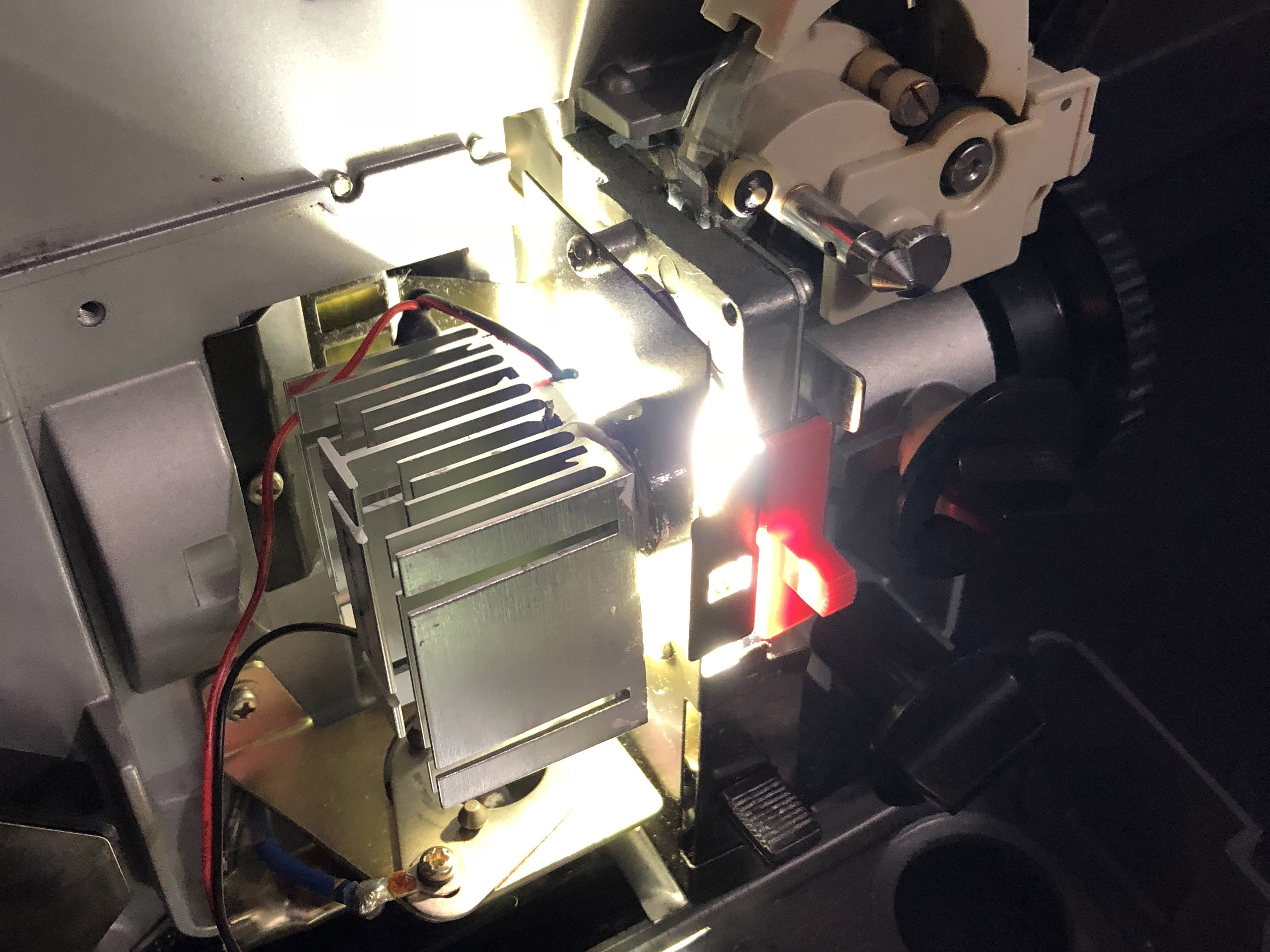 8mm Film projector LED conversion for digitizing old movie